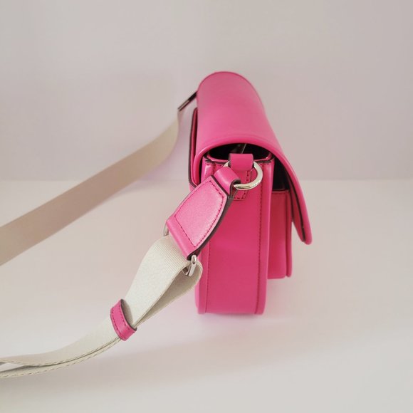 Michael Kors Bradshaw Medium Pocket Messenger Crossbody Handbag Dragonfruit - Picture 5 of 8